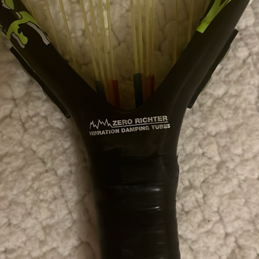 E-Force Black Racquetball Racket - Picture 3 of 6